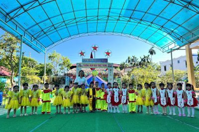 HOẠT ĐỘNG TRẢI NGHIỆM “VUI TẾT TRUNG THU” CỦA CÁC BÉ TRƯỜNG MẦM NON TRỰC THẮNG.